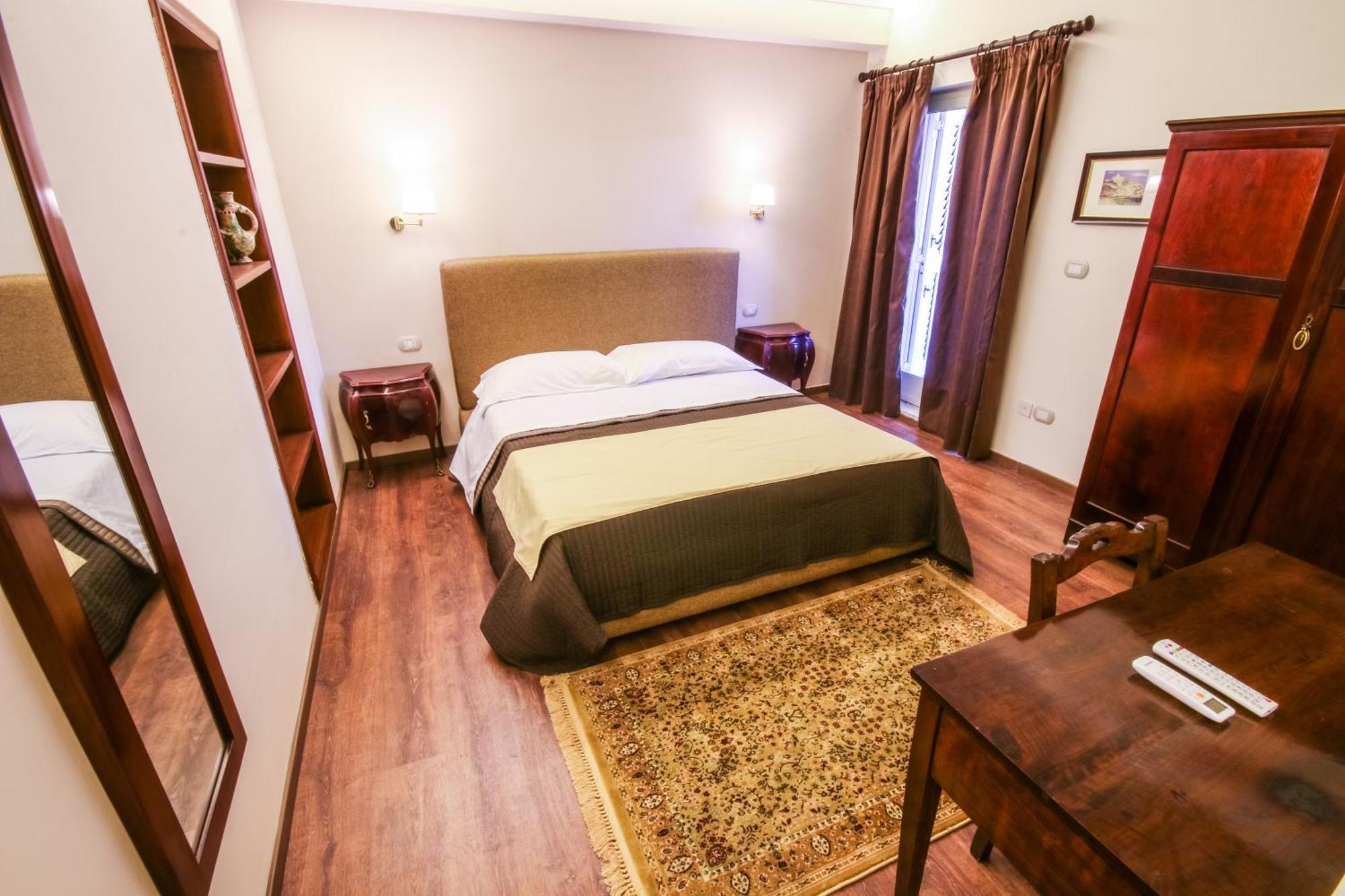 96 Guest House Ρέτζιο ντι Καλάμπρια Εξωτερικό φωτογραφία